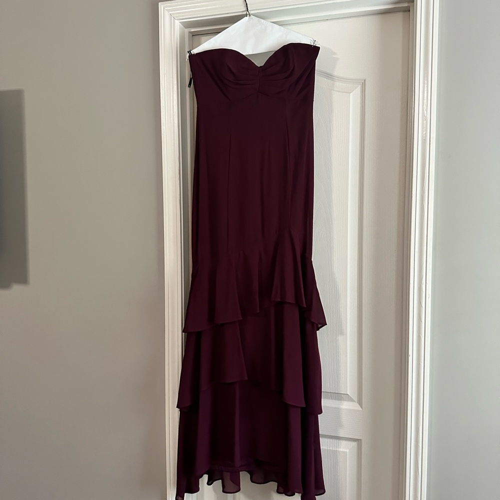 Women’s formal dress. Burgundy size medium